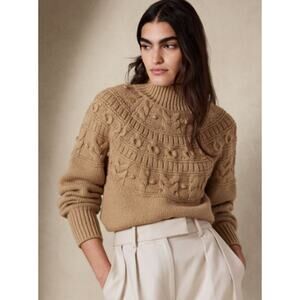 NEW Banana Republic Womens Tan Cable Knit Crewneck Sweater XL Cozy Knit
